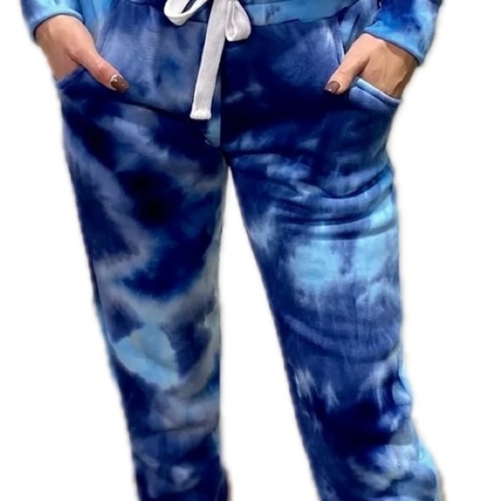 B Free Tie-Dye Crop-Top Fleece Jogger Set